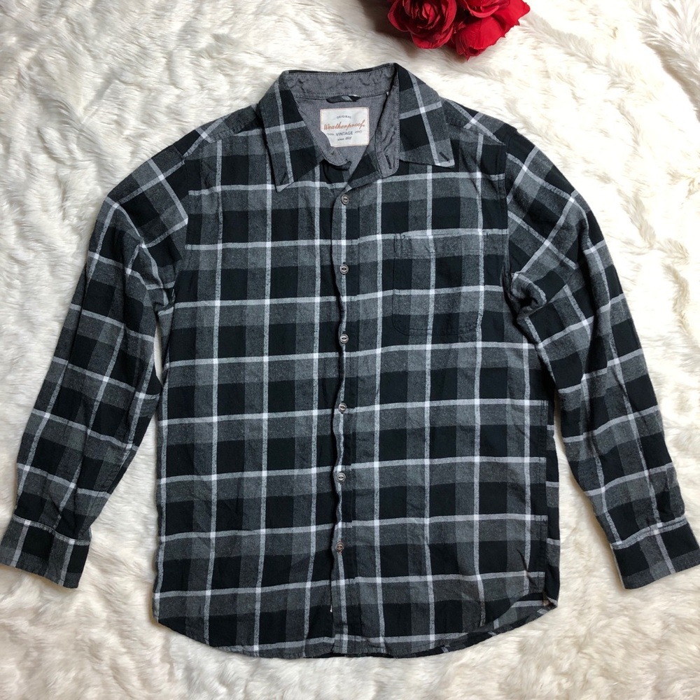 Weatherproof Vintage Black Gray Plaid Button Down